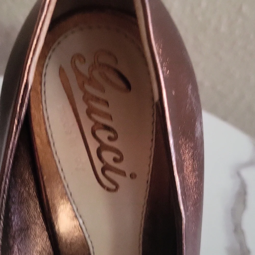 GUCCI Gucci Copper Gold Sofia peep-toe platform pumps/heels Golden Bronze